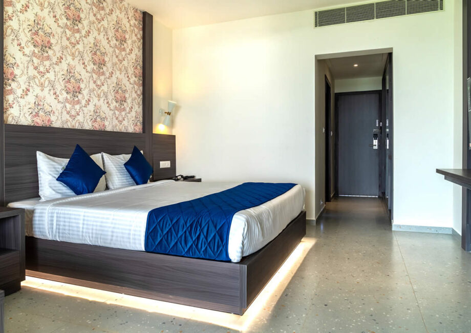 Lake Facing Room With Balcony